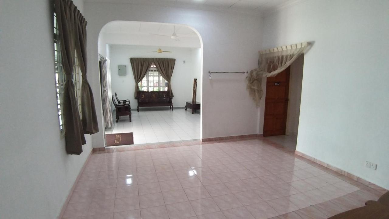 Seri Dusun Sepang Homestay&Event Space Luaran gambar