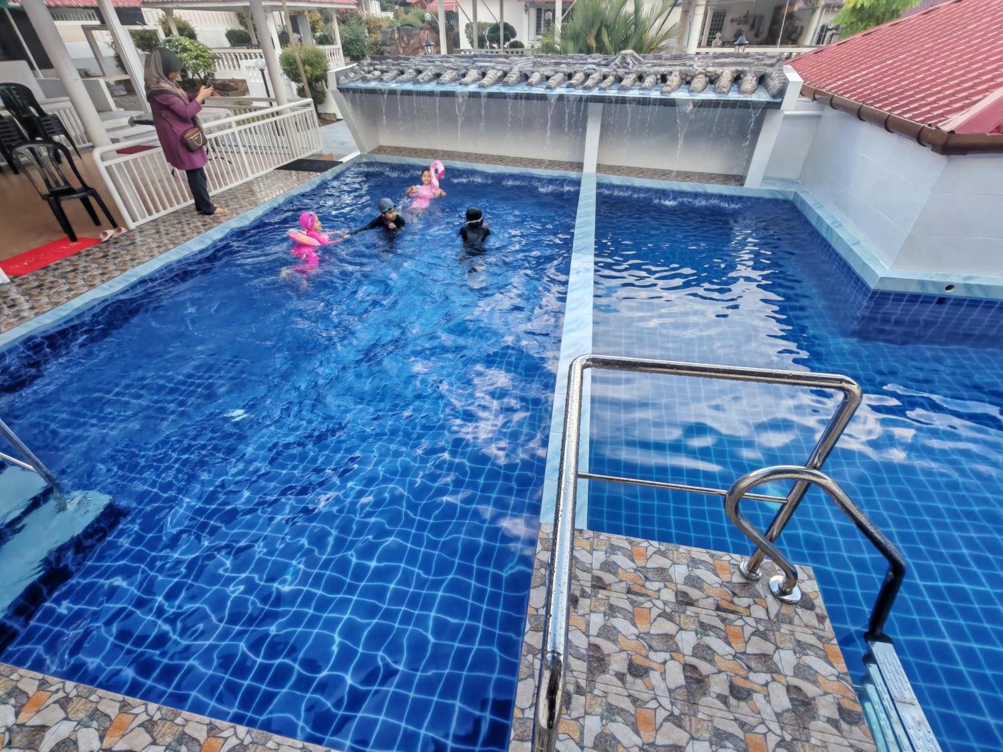 Seri Dusun Sepang Homestay&Event Space Luaran gambar